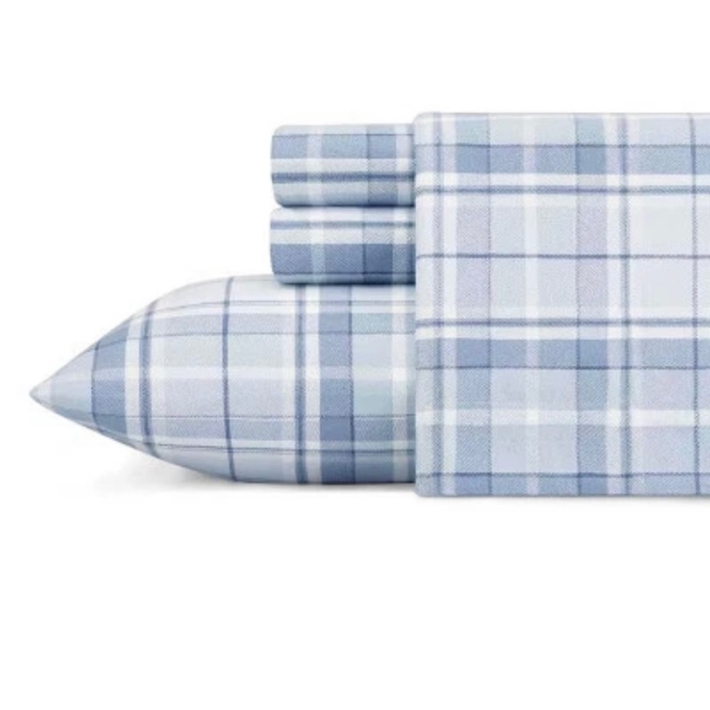 Plaid Flannel Blue and White Twin Bedding Set